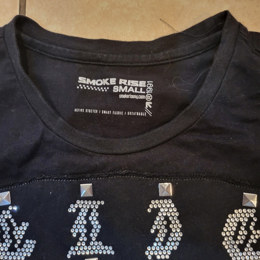 Men Smoke Rise Outfit - Picture 5 of 6